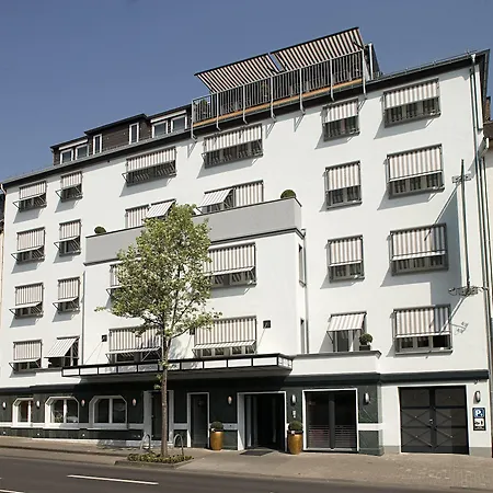 Kraemer Hotel 3*